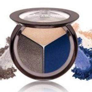 Osmosis Misty Blue eye shadow trio NWT